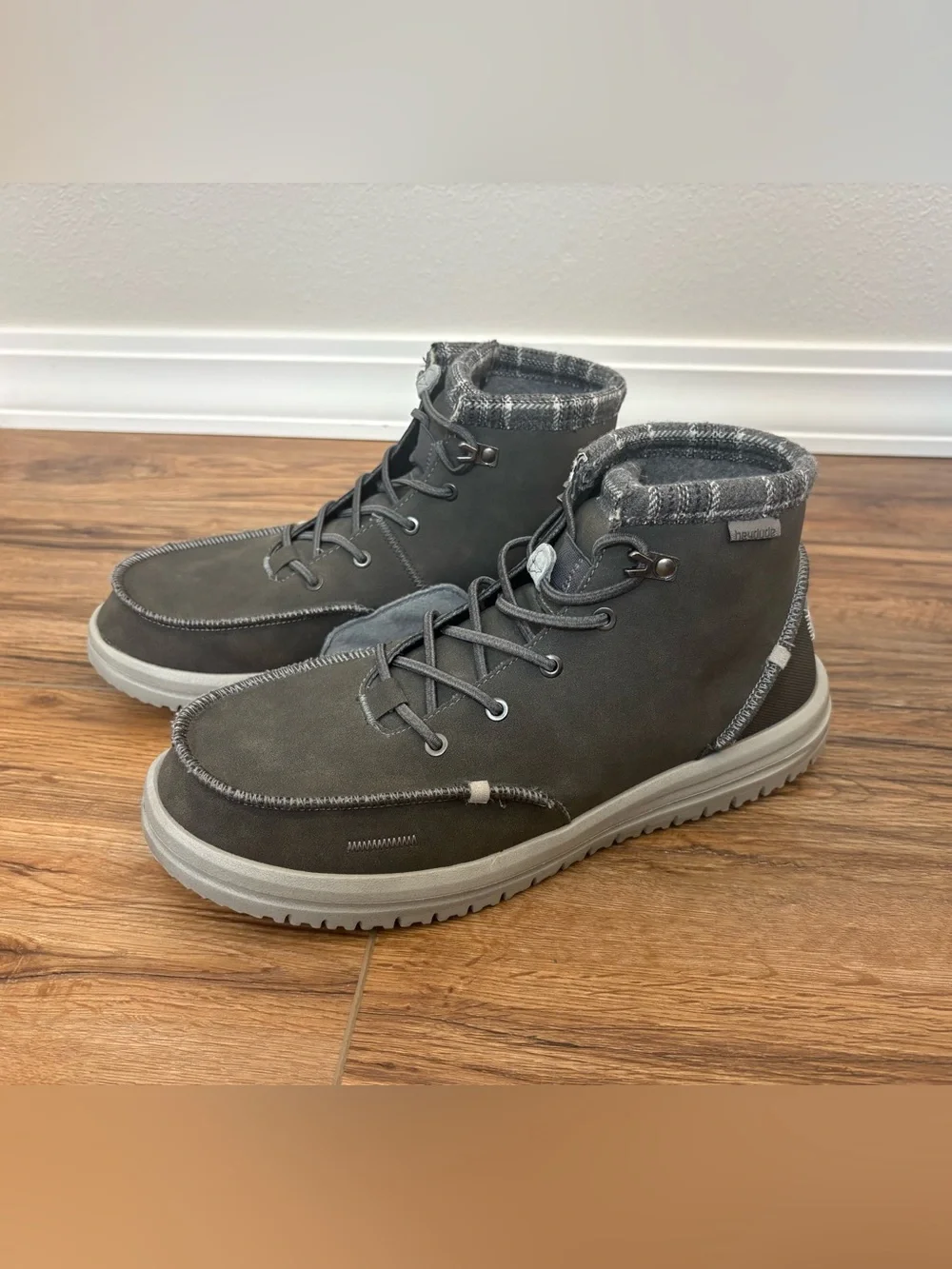 Hey Dude Men’s Gray Lace-Up Casual Ankle Boots
